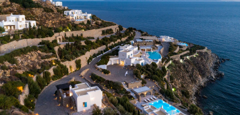 AGL LUXURY VILLAS