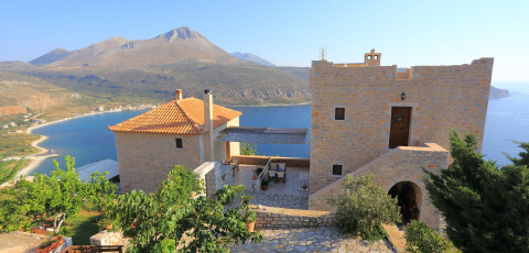 AKROLITHI GUESTHOUSE MANI