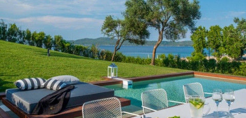 AVATON LUXURY HOTEL & VILLAS - KOMITSA BEACH, ATHOS