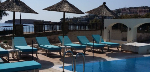 CHRYSSI AKTI HOTEL - BATSI