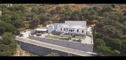 ELAIOLITHOS LUXURY RETREAT - CHALKIO