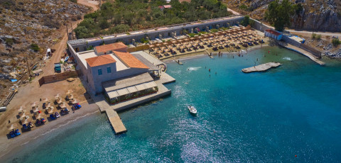 MANDRAKI BEACH RESORT