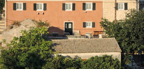 THE MERCHANTS HOUSE - PALEá PERíTHIA