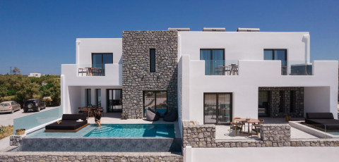 MILESTONES - PLAKA