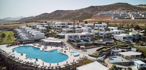 THE ROYAL BLUE RESORT & SPA - PANORMO