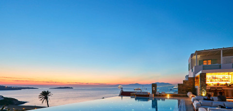 BILL & COO SUITES & LOUNGE - MYKONOS TOWN