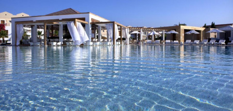PELAGOS SUITES HOTEL - LAMBI BEACH