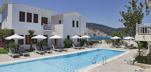 SKOPELOS VILLAGE HOTEL