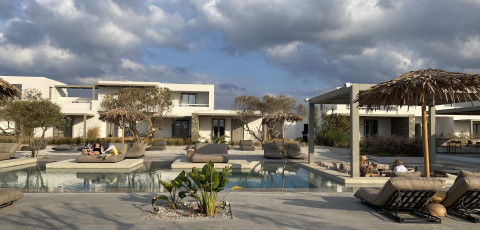 COVE - NAOUSSA