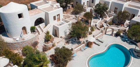 HARAKI TRADITIONAL HOUSES - FOLEGANDROS TOWN