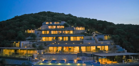 AZUR RETREAT - MEGANISSI ISLAND