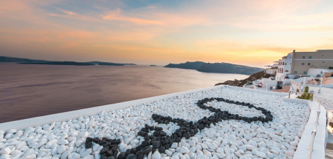 SANTORINI SECRET SUITES & SPA - OIA